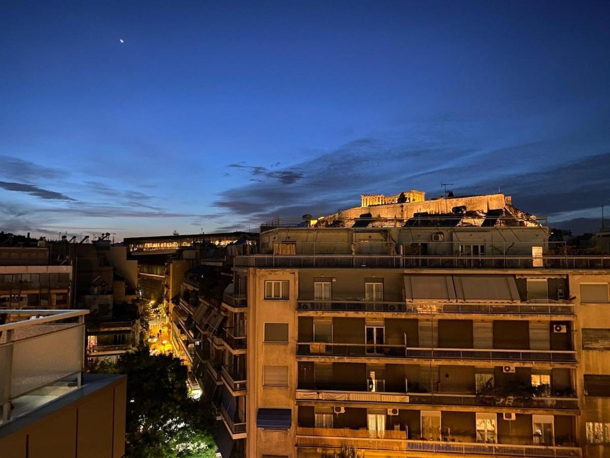 Lovely Apt W/Heated Jacuzzi &Full Acropolis View Atina Dış mekan fotoğraf