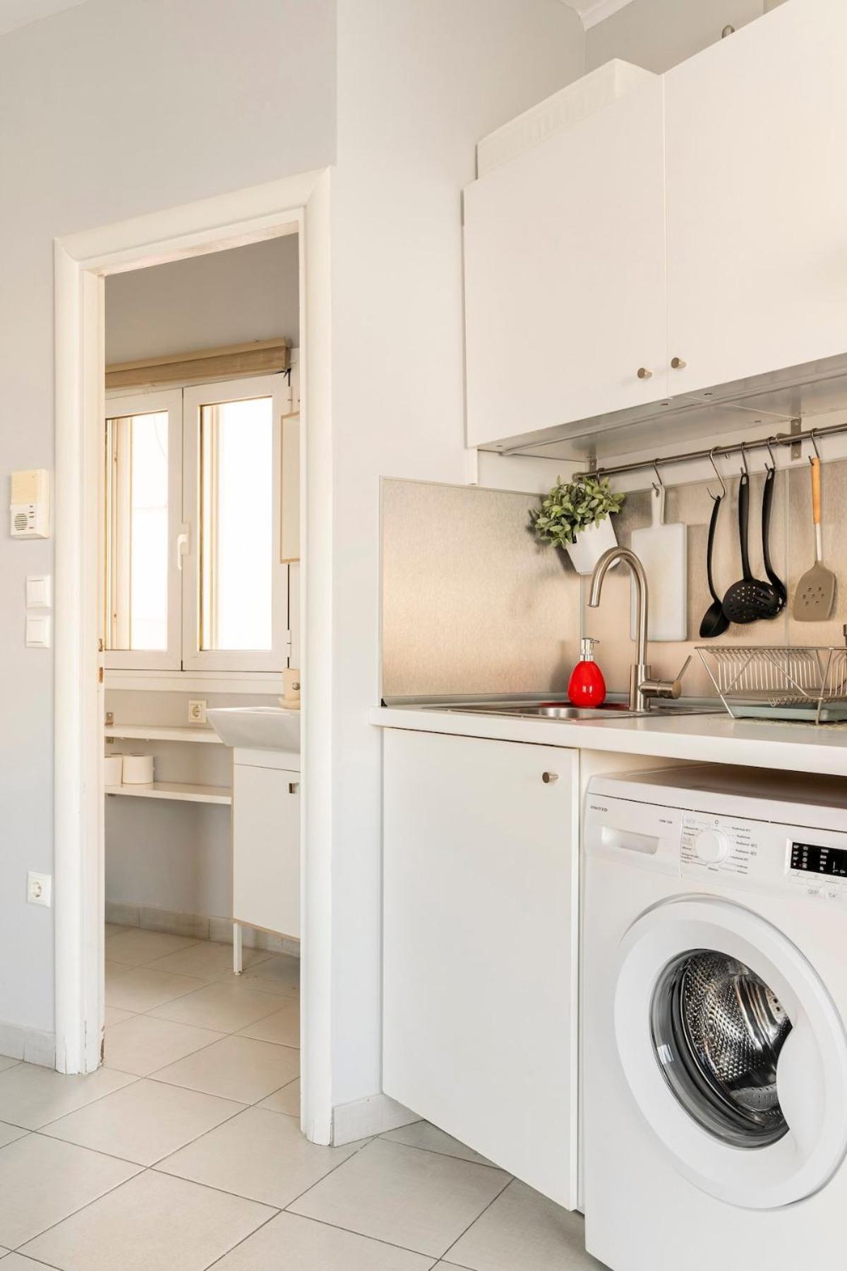 Lovely Apt W/Heated Jacuzzi &Full Acropolis View Atina Dış mekan fotoğraf